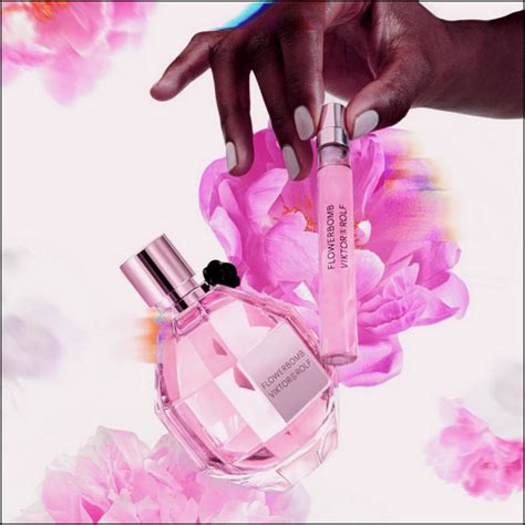 perfume that smells like flowerbomb.